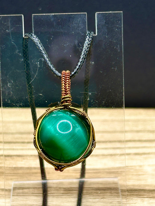NL WW Green Cat's EYE