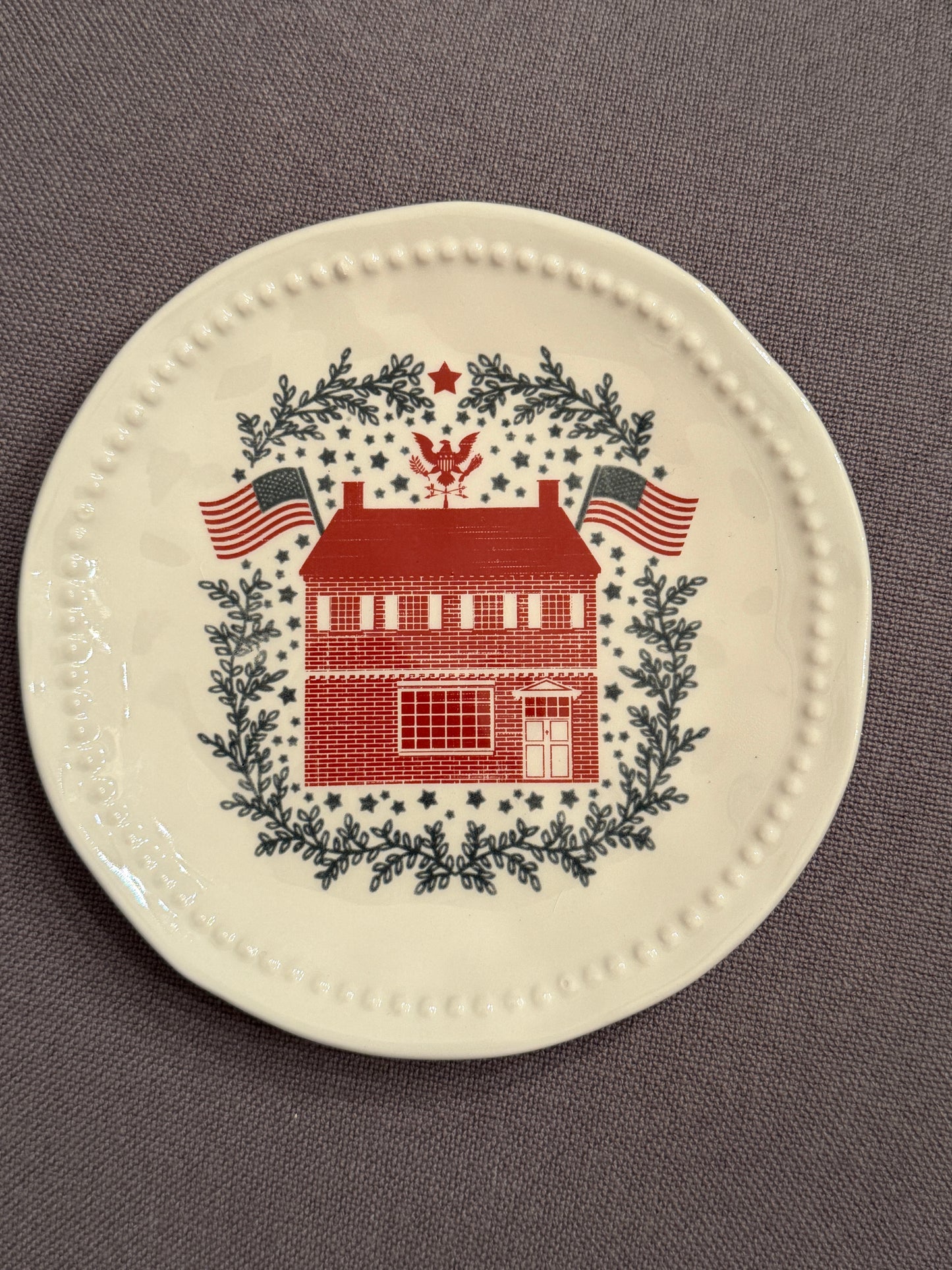 Americana small plate Envogue Home 6”