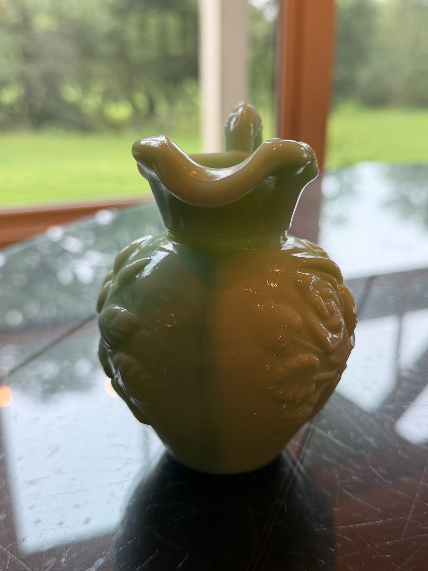 Avon vase  4.5” x 4”