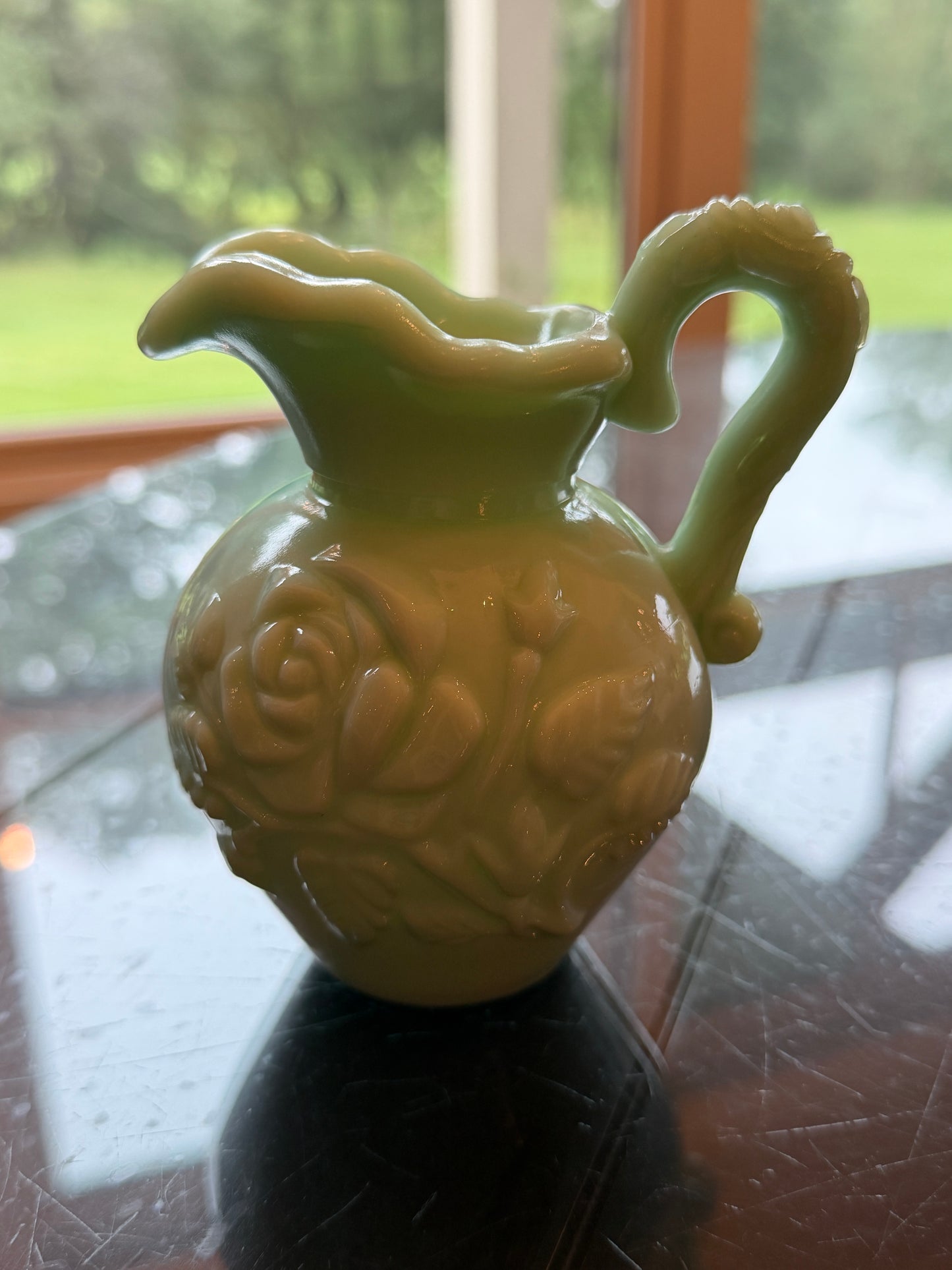Avon vase  4.5” x 4”