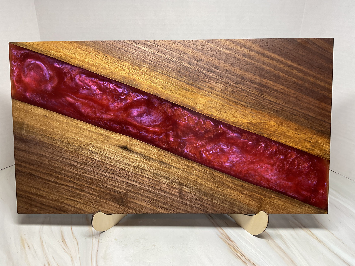 Dragon’s Breath Charcuterie Board – Walnut with Color-Shifting Resin