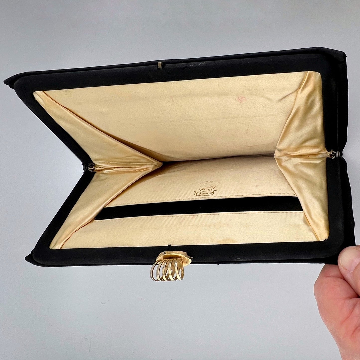 1940s-50s  L & M Lowry & Mund Spotlite Black Clutch Purse
