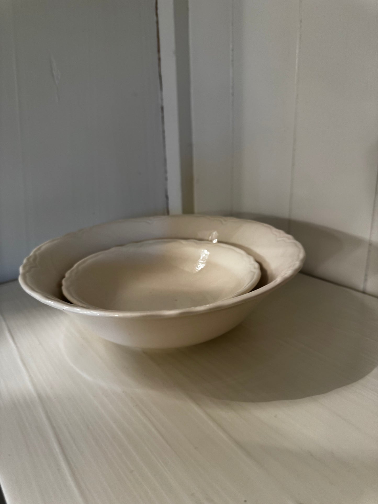 Dish  8.5" diameter