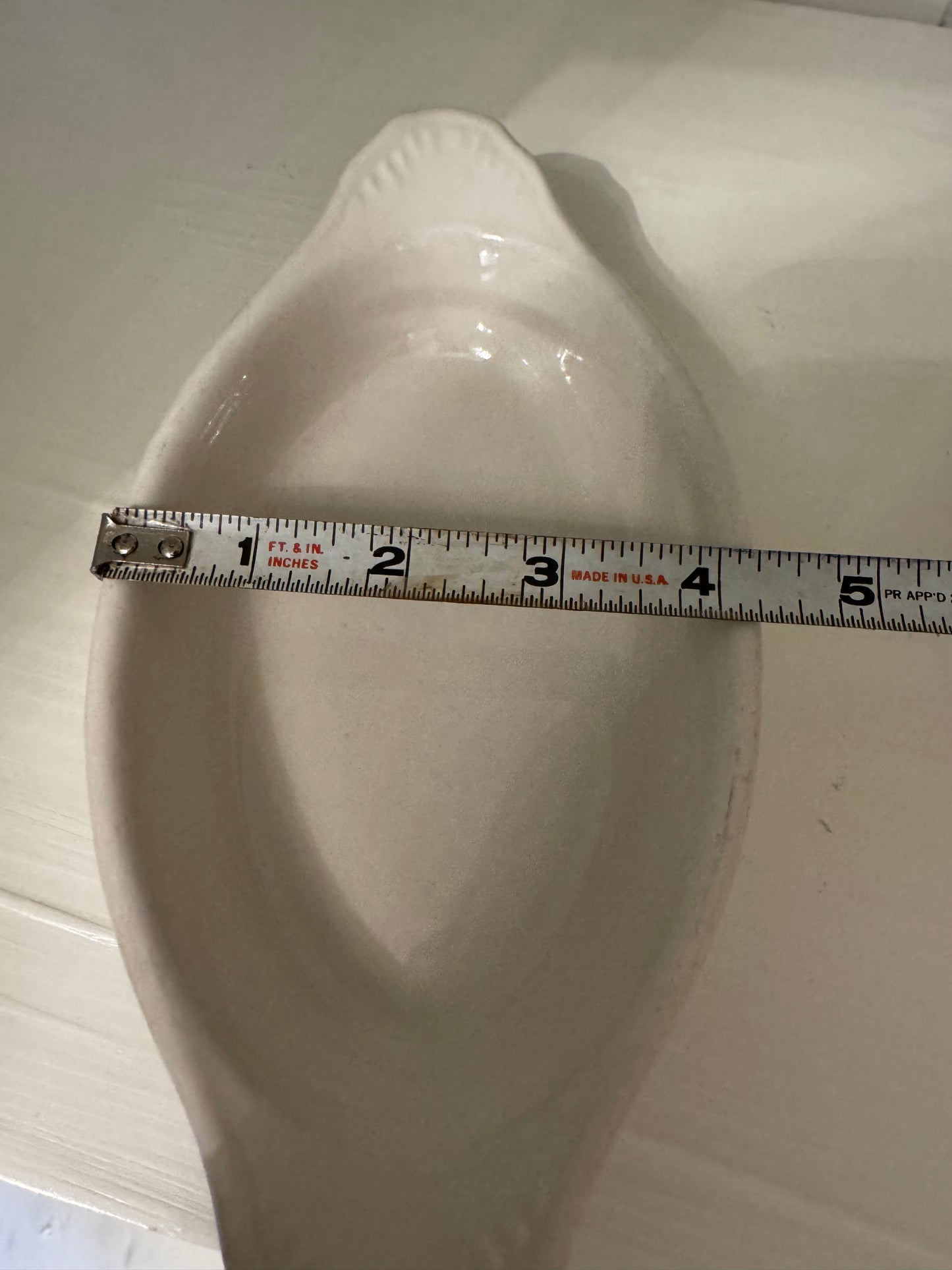 Dish Hall 8" long x 4" wide