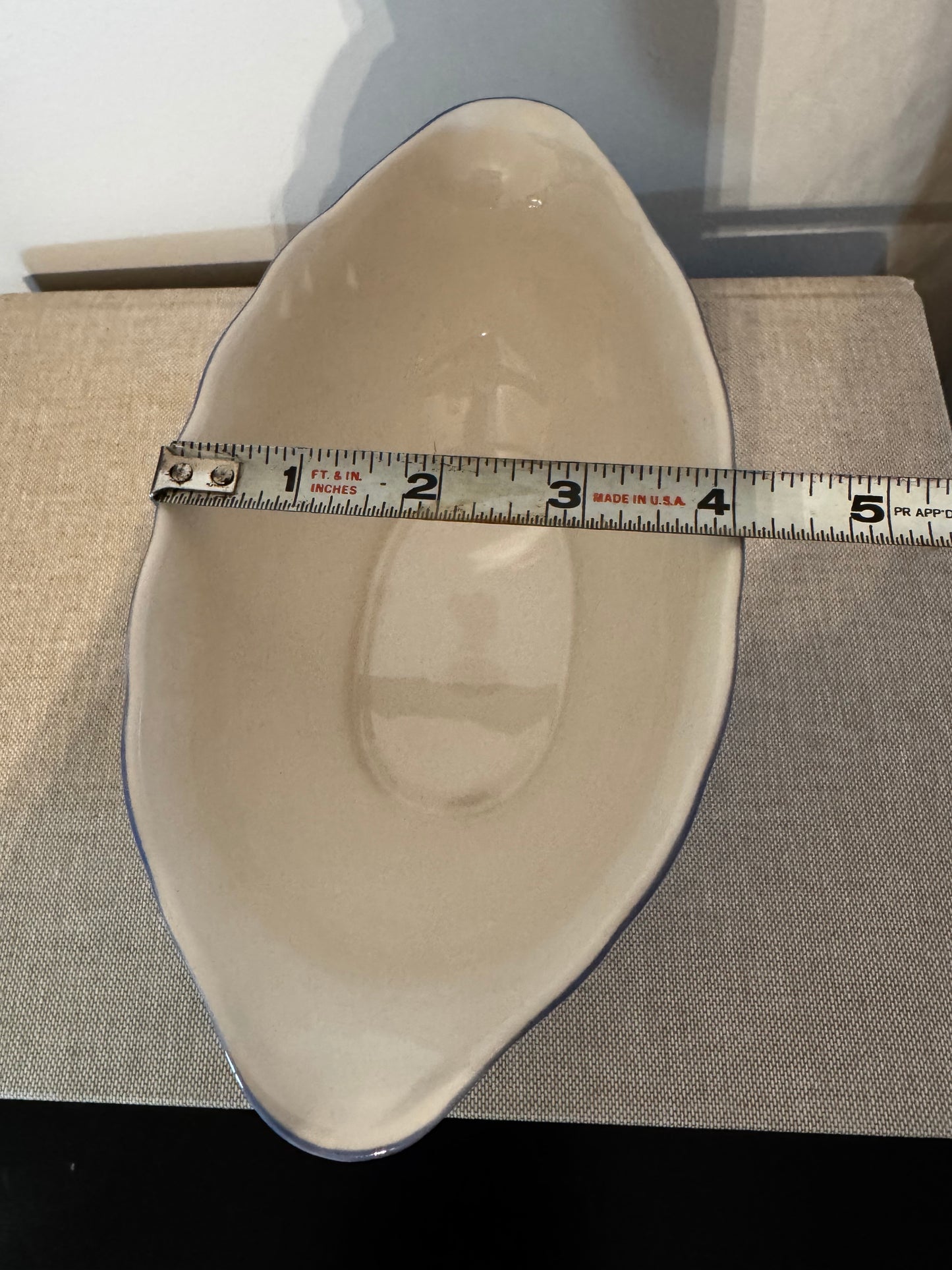Gravy Boat Nikko 8" x 4"