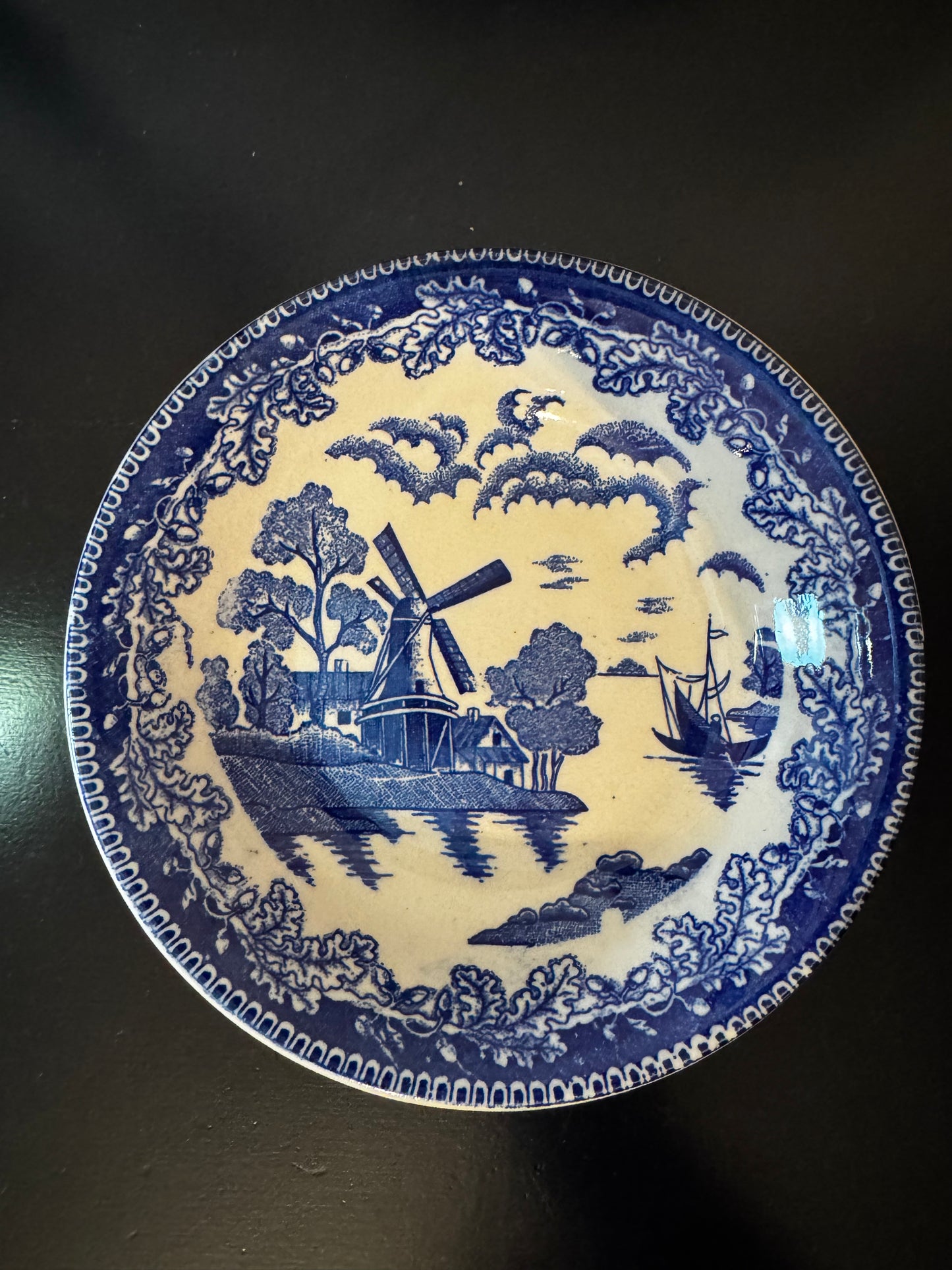 Fruit Bowl / Trinket Dish  5" diameter