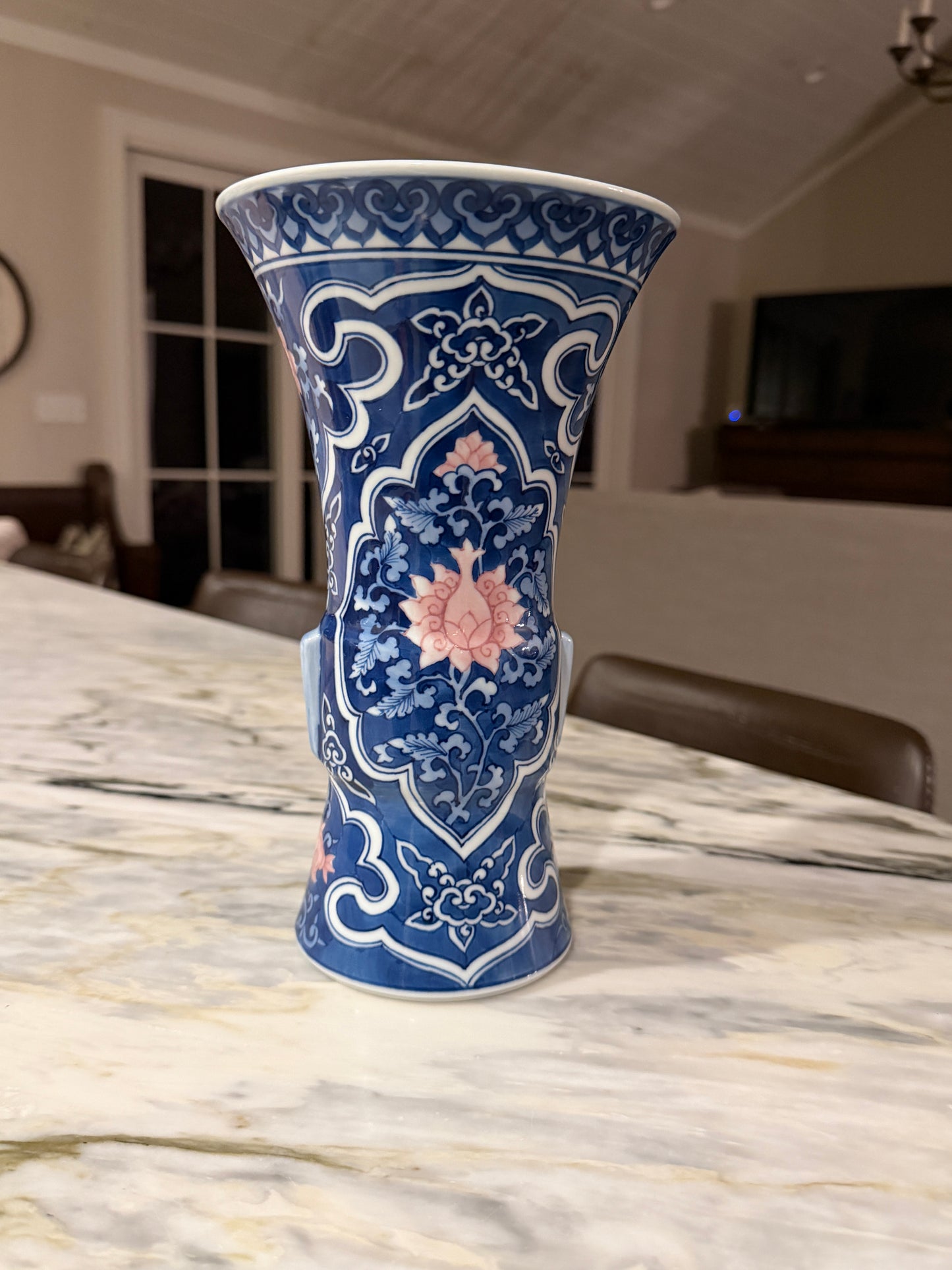 Vase  9.25" H x 5.5" W