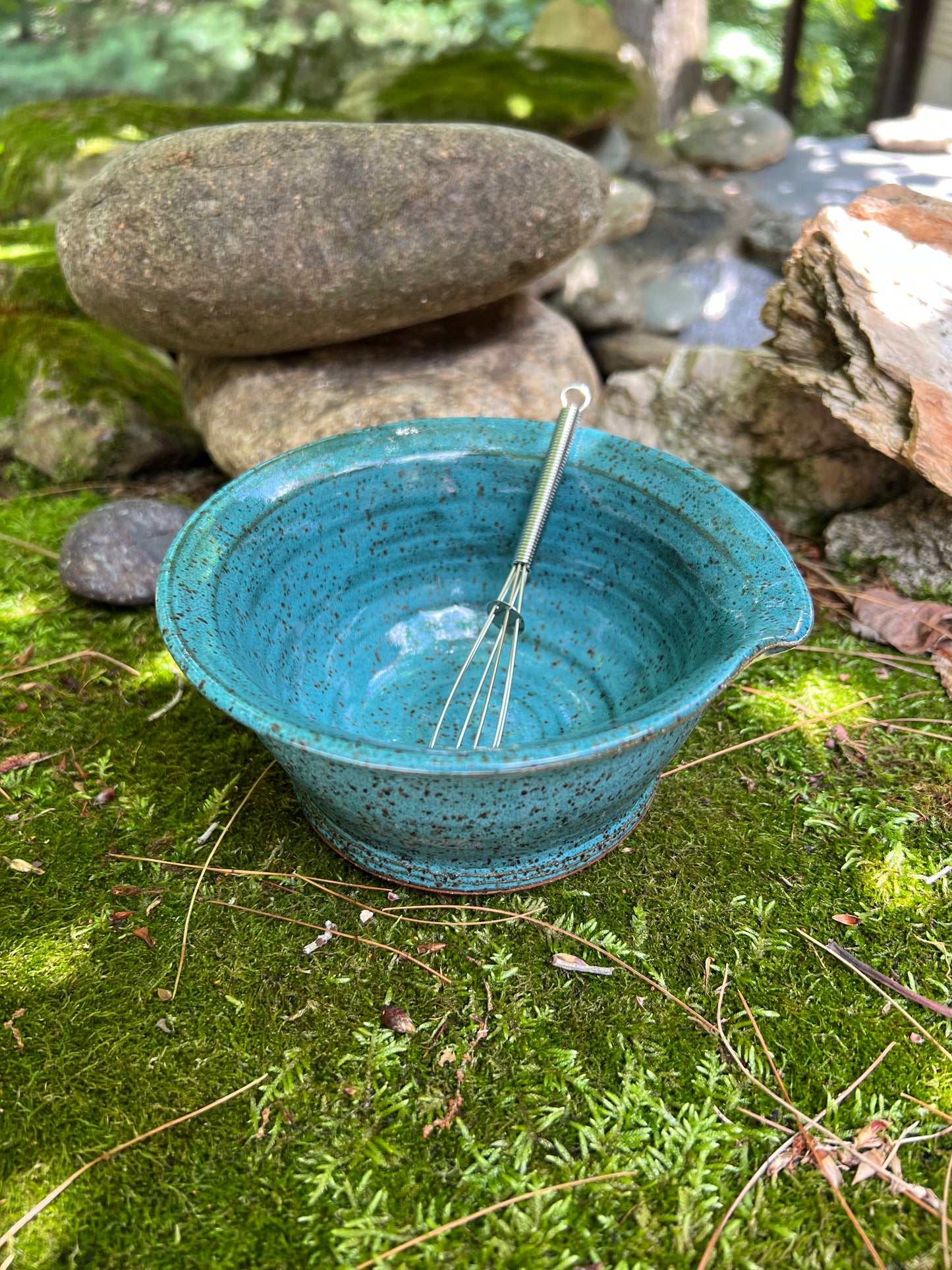 Small mixing bowl with whisk