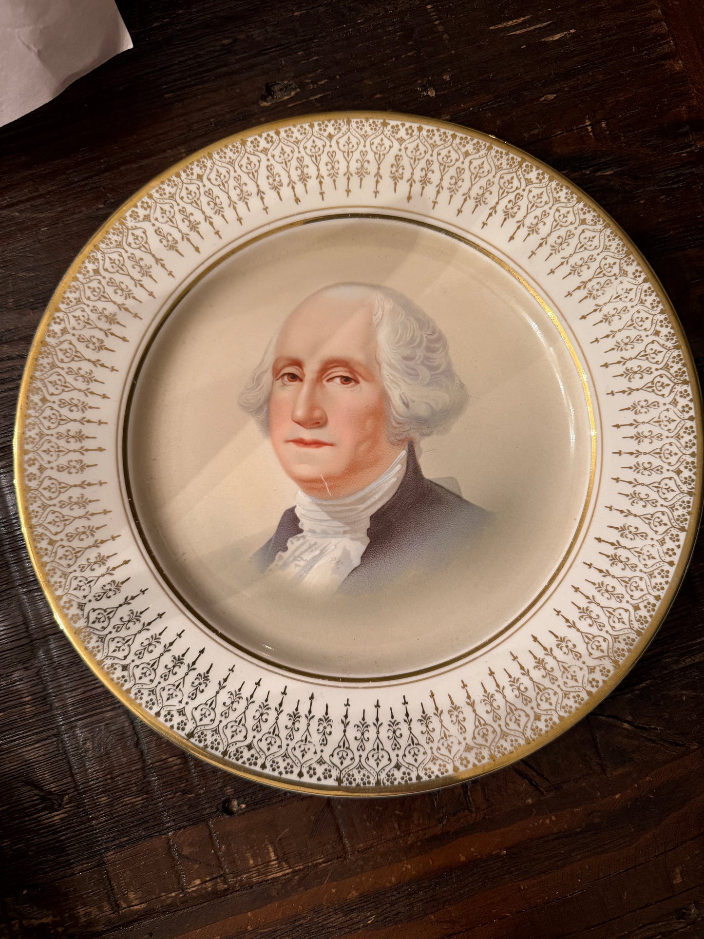 Decorative Plate Johnson Bros England 9" diameter