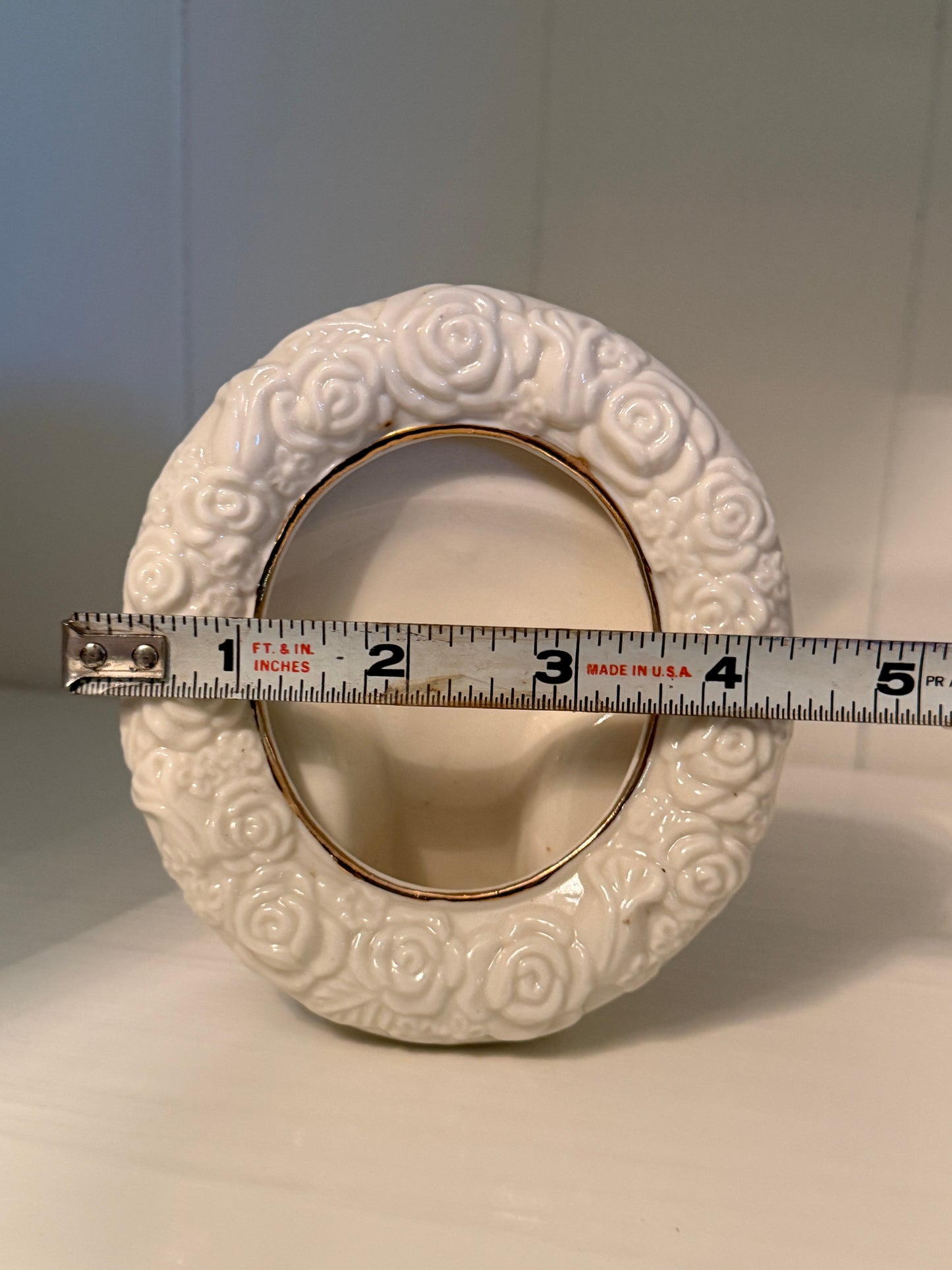 Frame International Silver Company 4.5" tall
