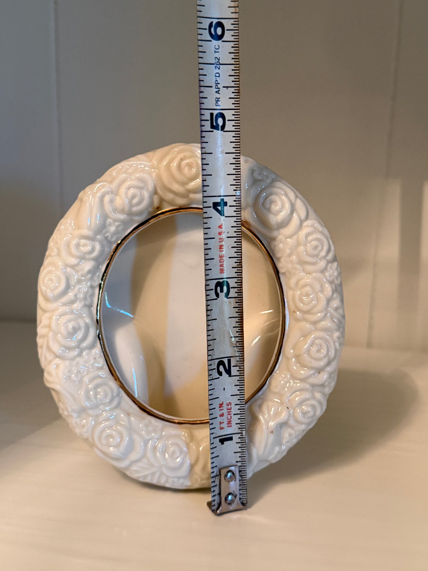 Frame International Silver Company 4.5" tall