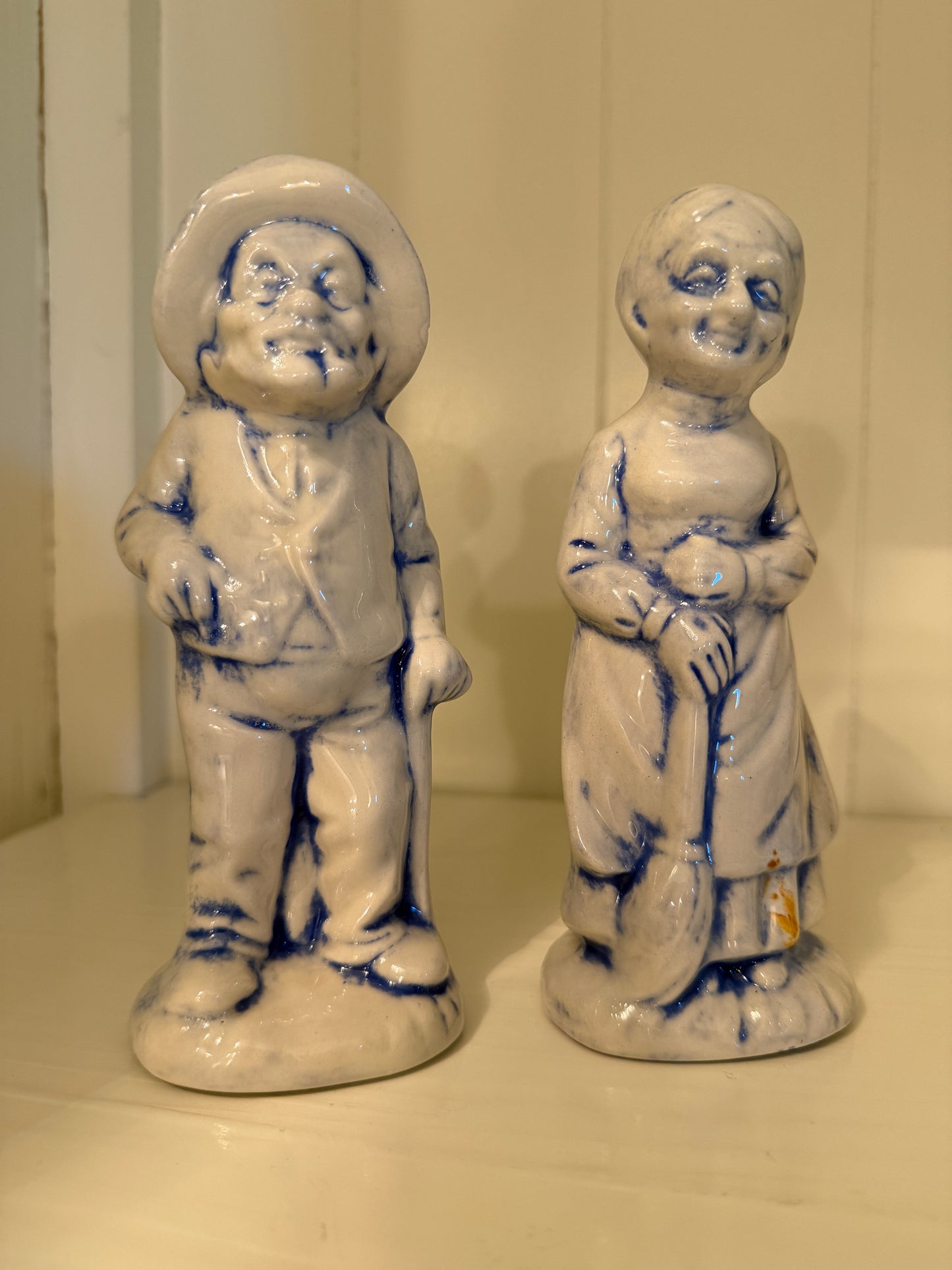 Delft Figurines  Pair