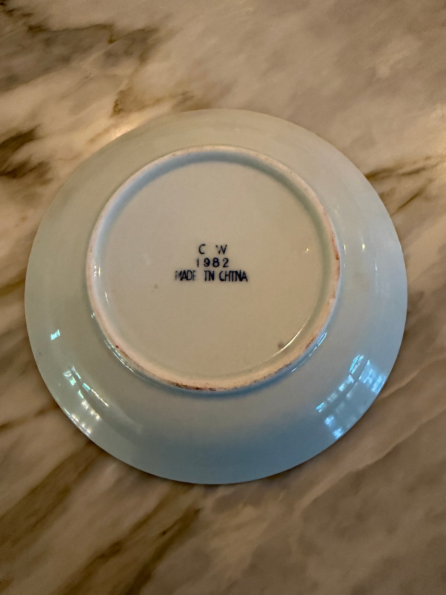 Decorative Plate  5.5" diameter