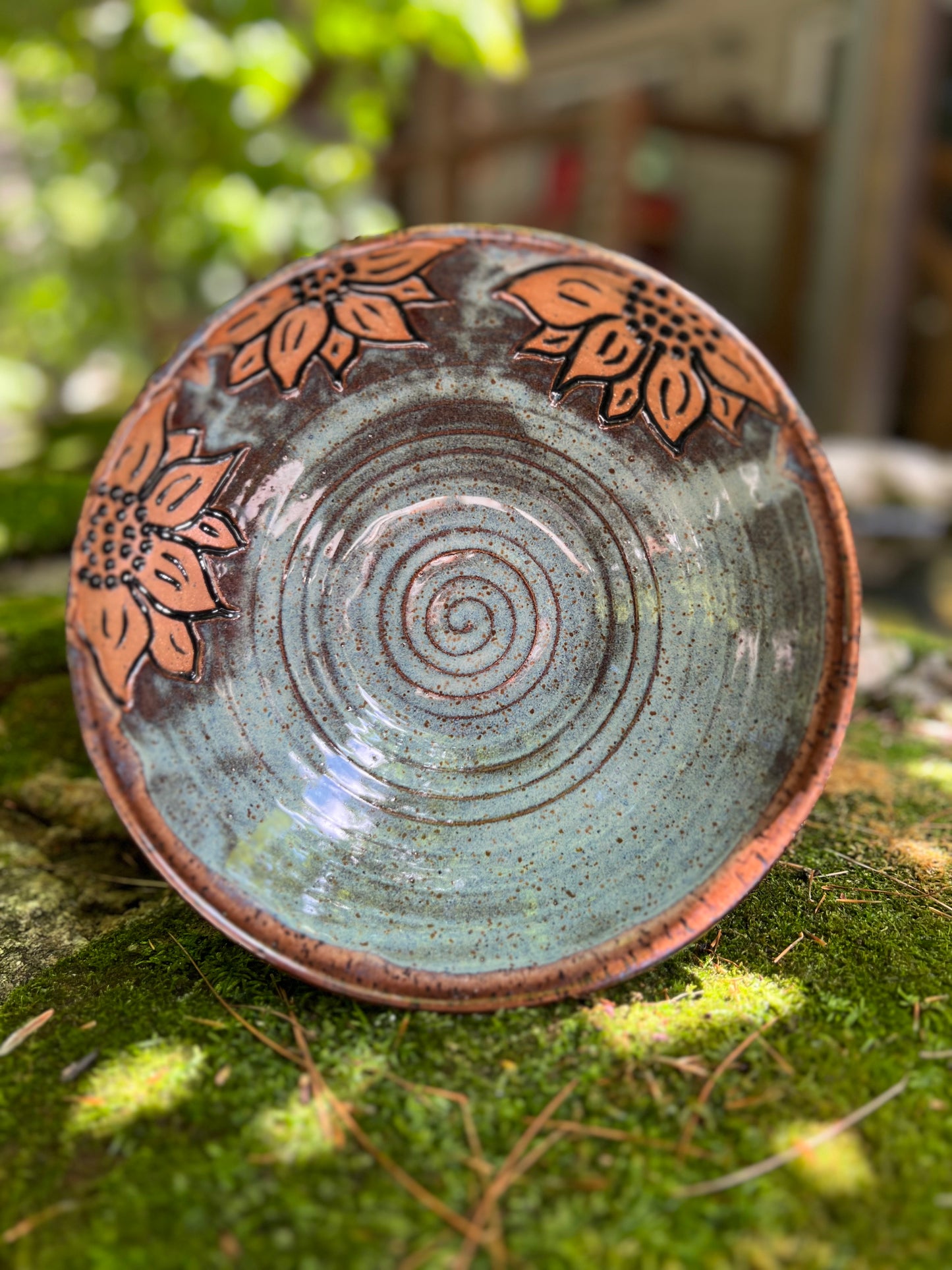 Sunflower bowl