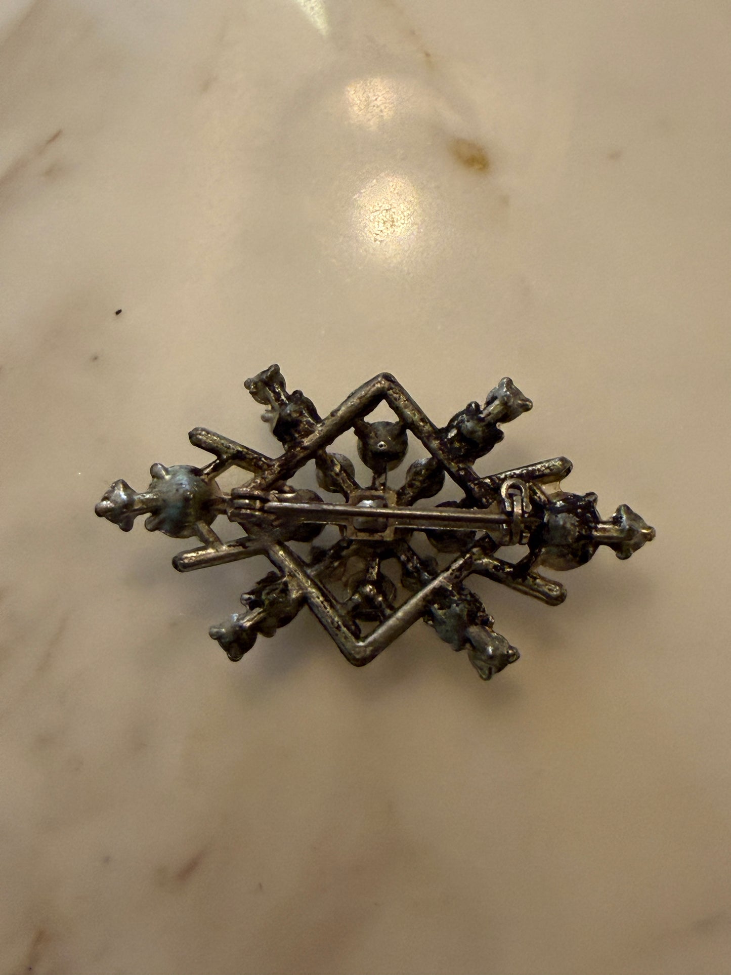 Vintage brooch  2”