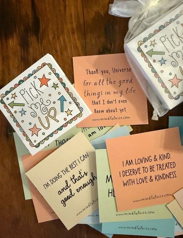 Affirmation Cards - Pick Me Up Mindfulnice 3" x 3" x 1"